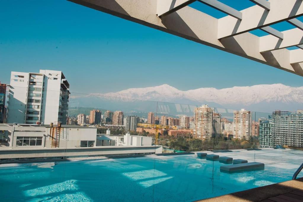 Moderno Y Comodo Departamento En Condes Apartamento Santiago