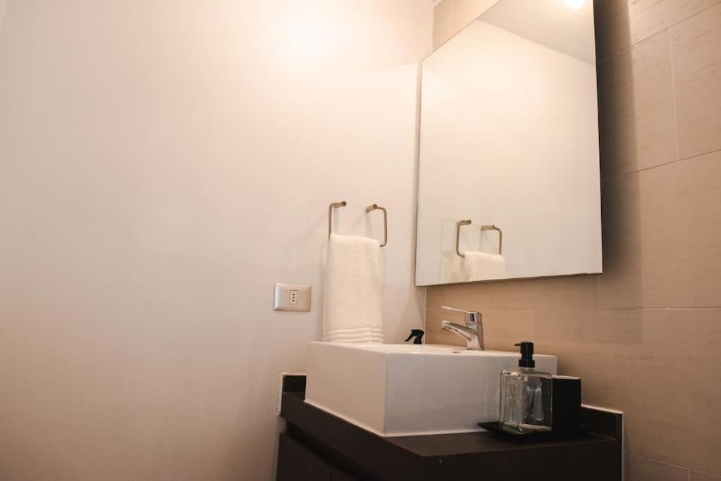 Appartamento Moderno Y Comodo Departamento En Condes Santiago del Cile